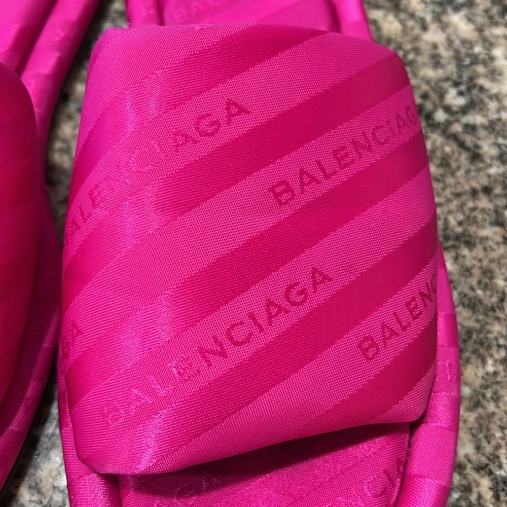 Balenciaga Fuchsia Pink Jacquard Hotel Flat Slides - Picture 10 of 11